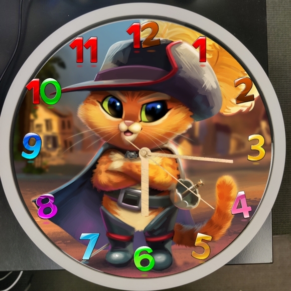 Mr Frisky 2x clock - Picture 6 of 6